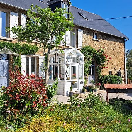 La Paix, Gite Bucolique En Normandie Condé-sur-Noireau Dış mekan fotoğraf